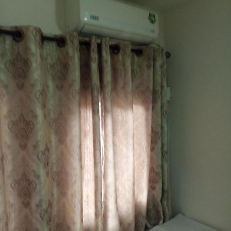 Ange Raphael Douala Exterior photo